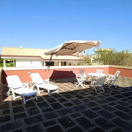 Panoramic House With Balcony *